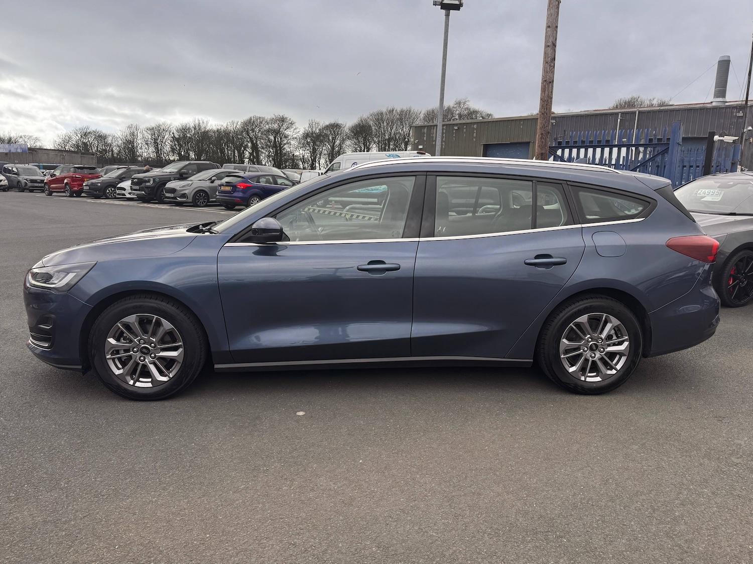 Used Ford Focus 2023 for sale - 77917535: Photo 6