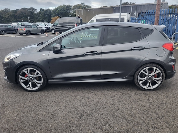 Used Ford Fiesta 2020 for sale - 76205674: Photo 2