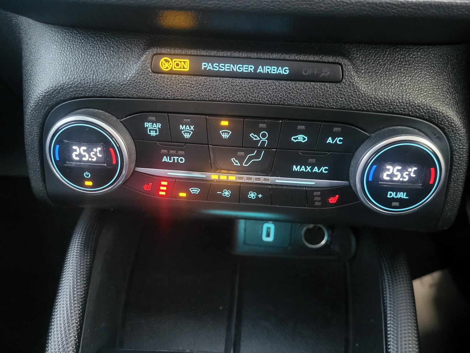 Used Ford Focus for sale - 76762189: Photo 15