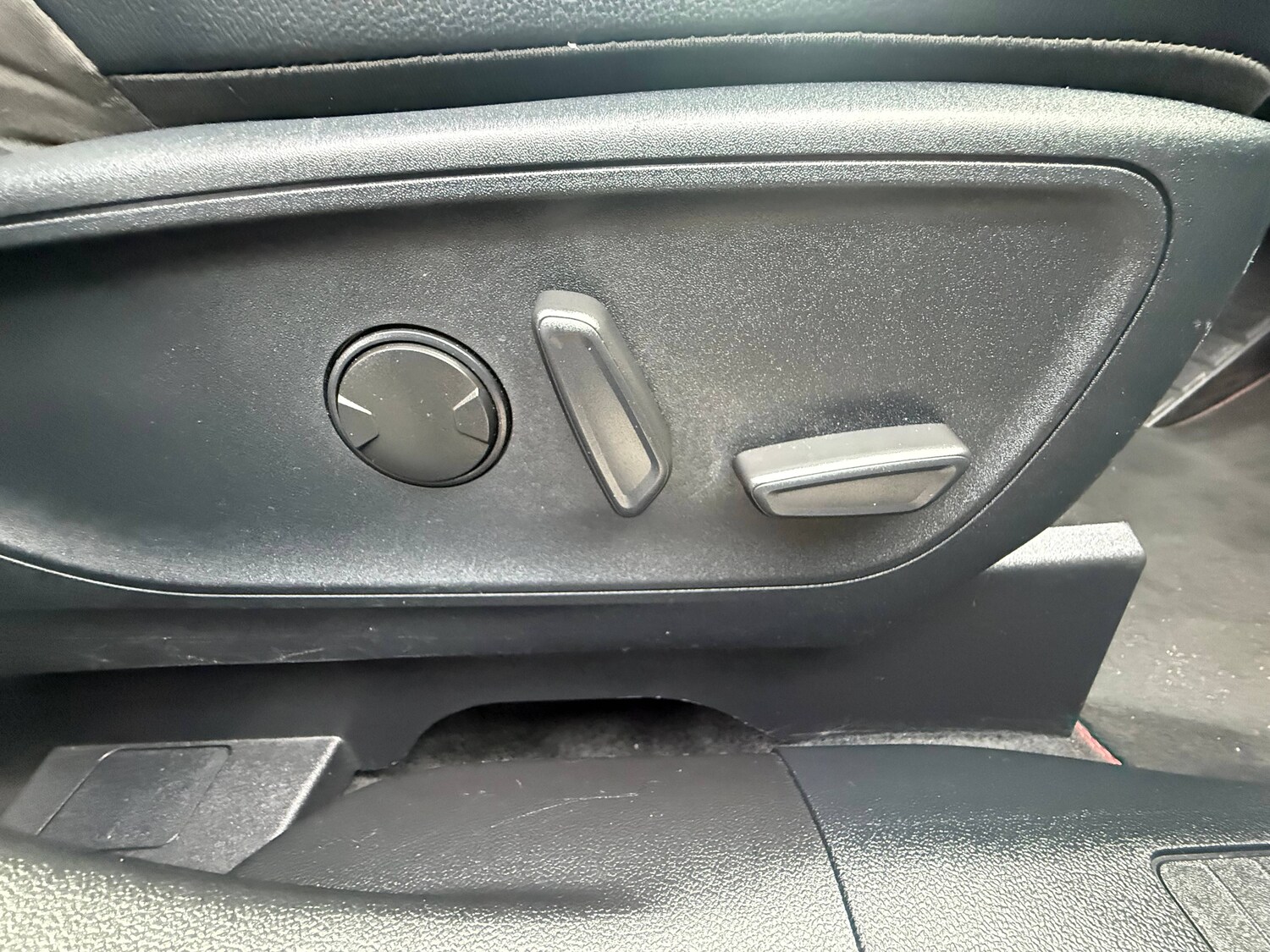 Used Ford Kuga for sale - 77890537: Photo 21