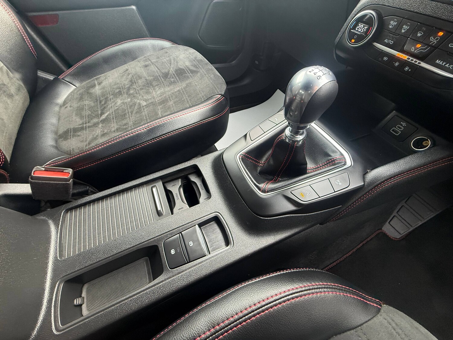 Used Ford Kuga for sale - 77890537: Photo 22