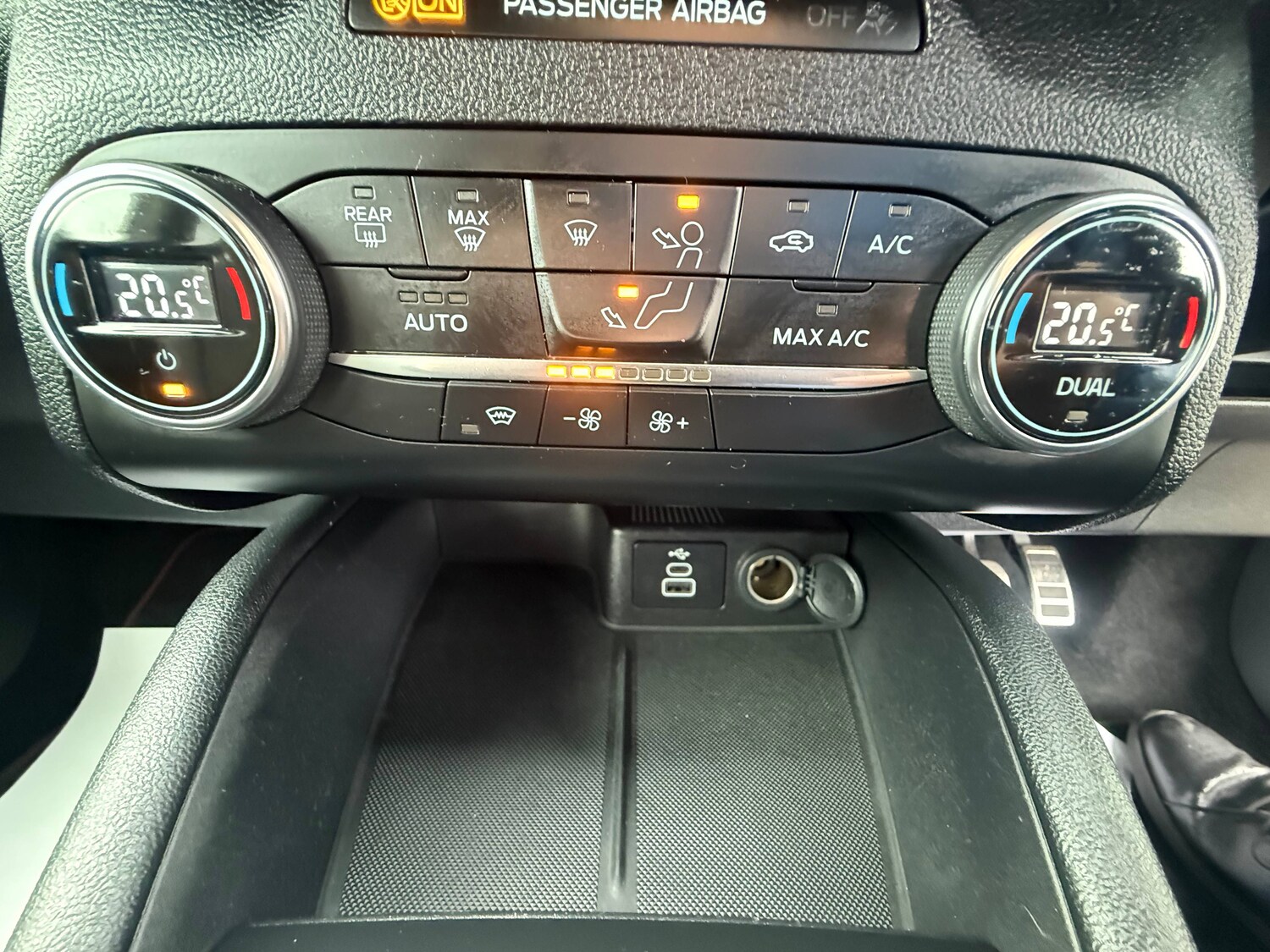 Used Ford Kuga for sale - 77890537: Photo 25