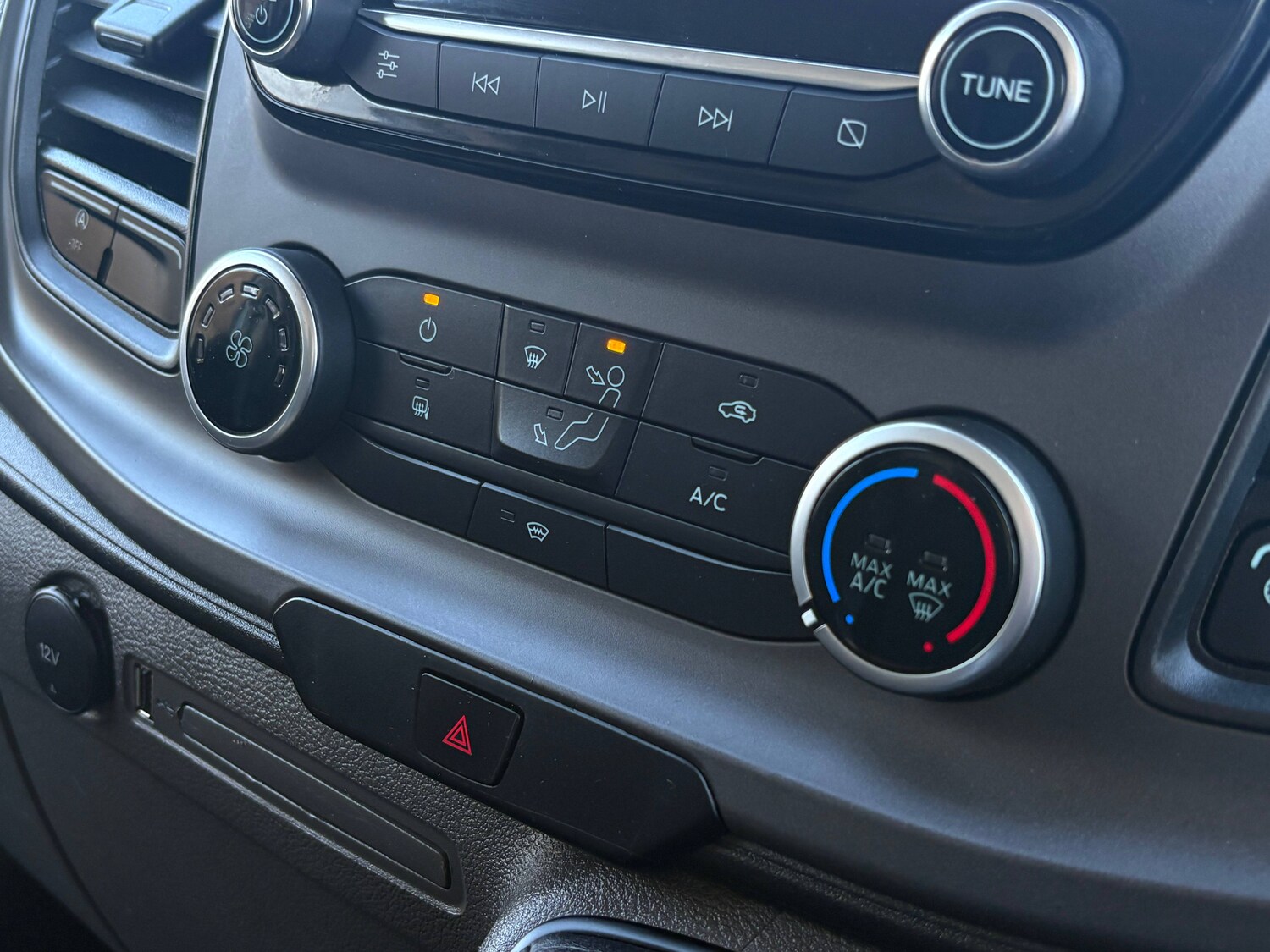 Used Ford Transit Custom for sale - 78224667: Photo 8