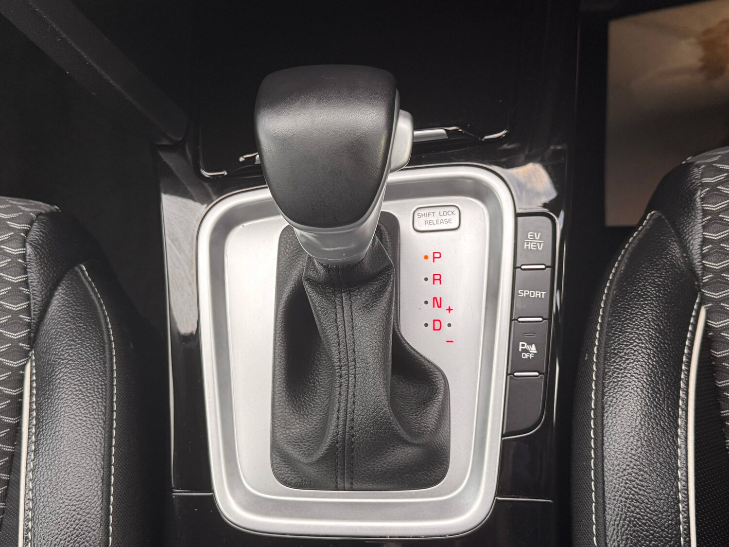 Used Kia XCeed 2022 for sale - 77818213: Photo 30