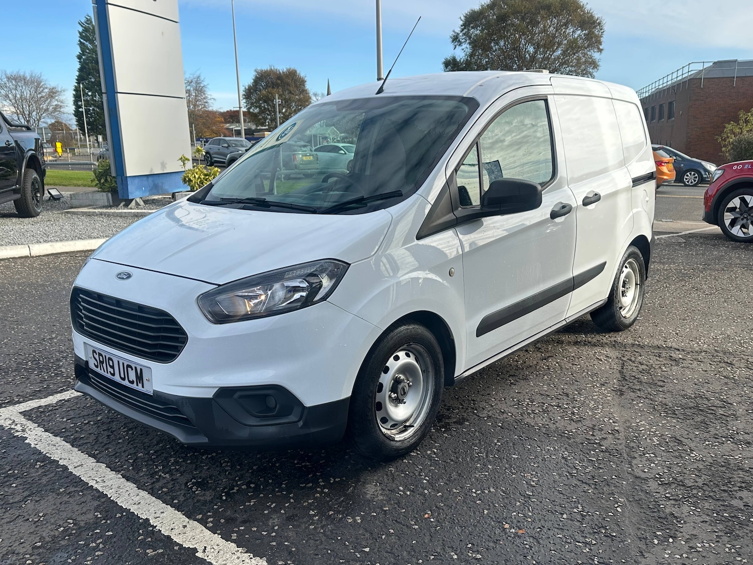 Used Ford Transit Courier 2019 for sale - 76416336: Photo 10