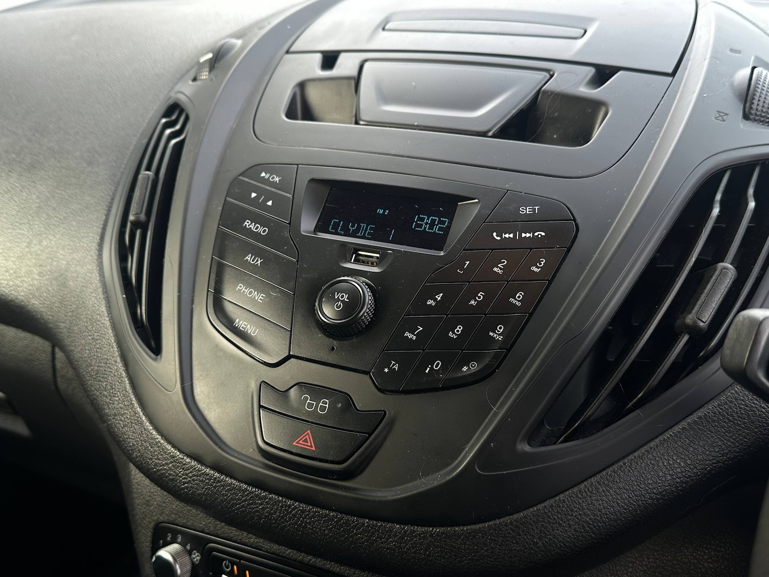 Used Ford Transit Courier 2019 for sale - 76416336: Photo 11