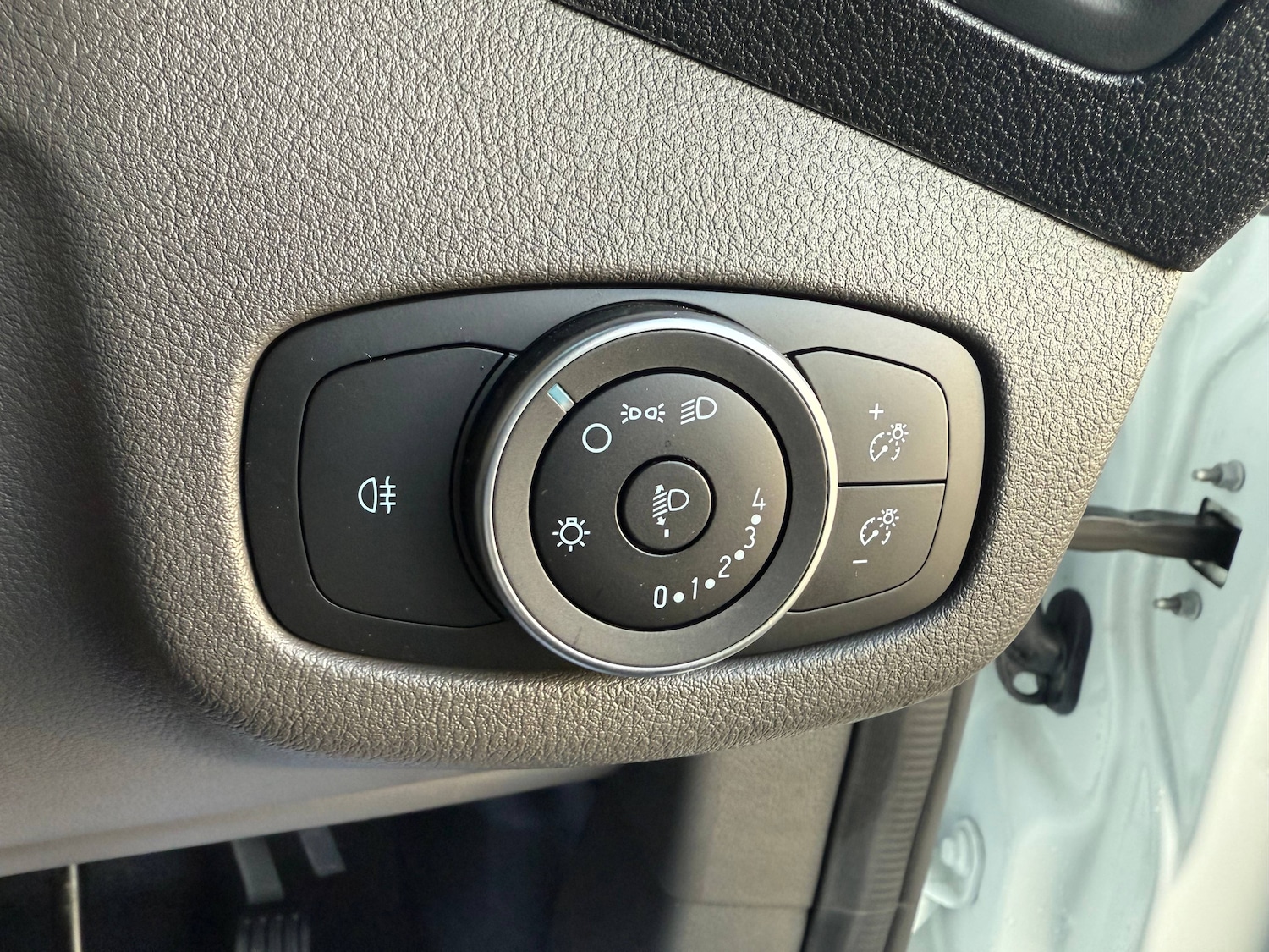 Used Ford Transit Connect 2024 for sale - 77137219: Photo 15