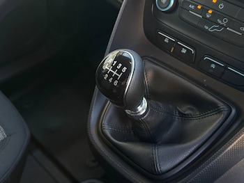 Used Ford Transit Connect 2024 for sale - 77137219: Photo