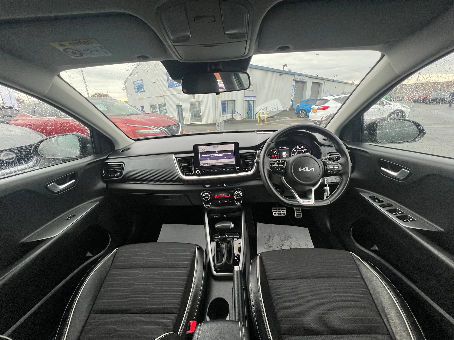 Used Kia Stonic 2022 for sale - 76488559: Photo 16