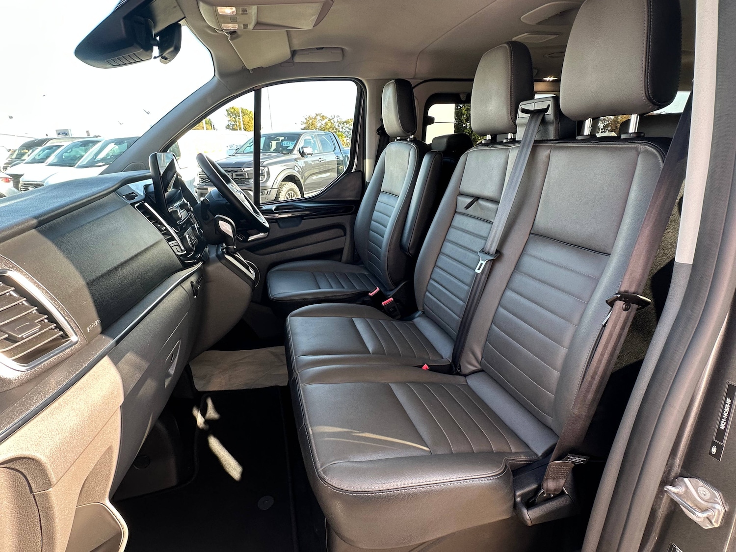 Used Ford Tourneo Custom 2023 for sale - 76065681: Photo 4