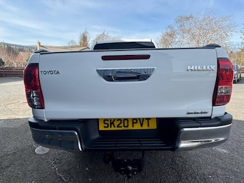 Used Toyota Hilux 2020 for sale - 76413914: Photo