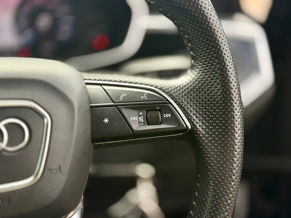 Used Audi Q3 2019 for sale - 75604129: Photo 25