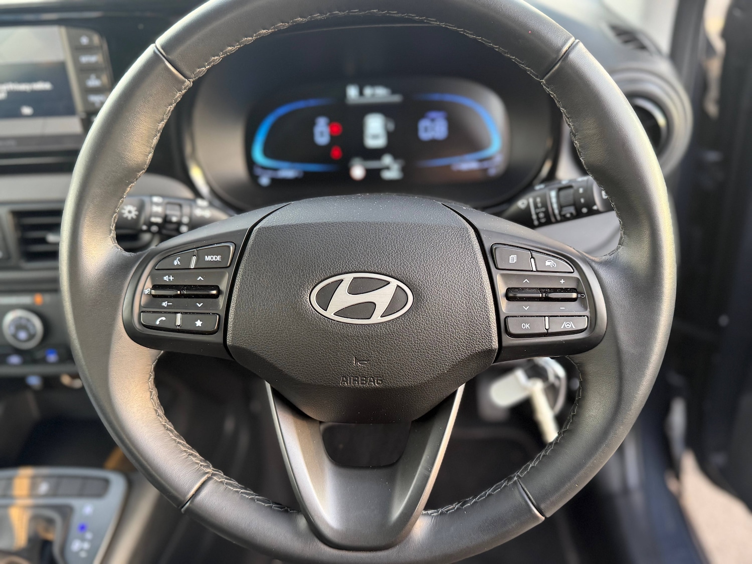 Used Hyundai i10 2024 for sale - 76603756: Photo 17