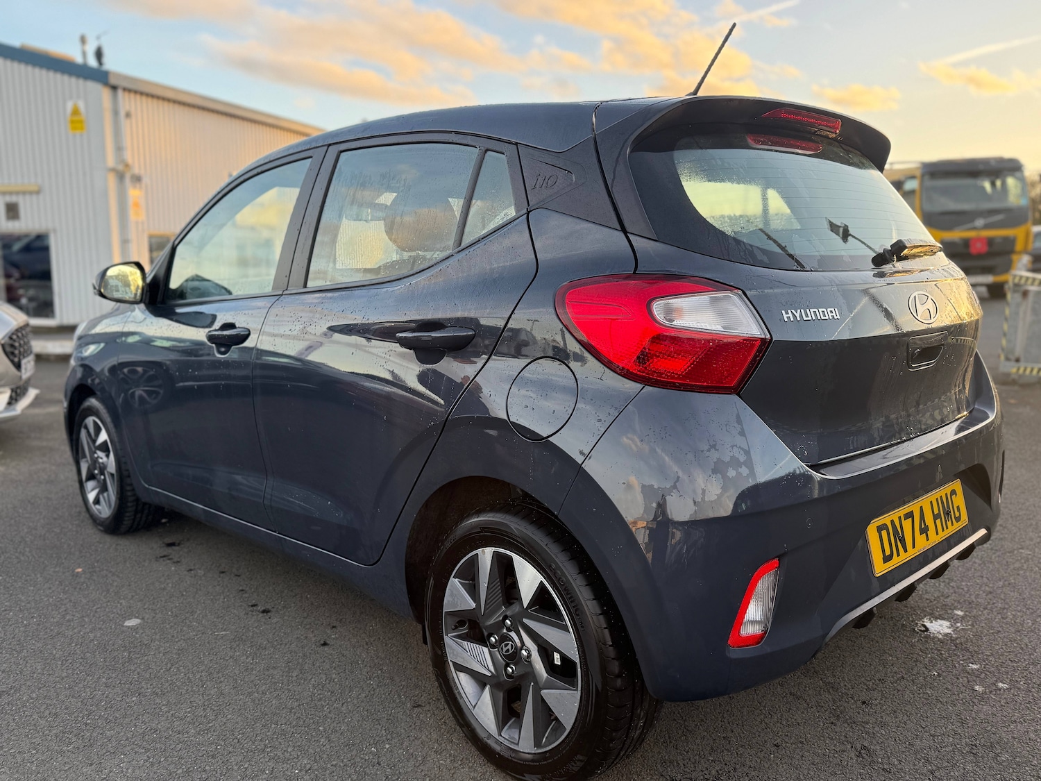 Used Hyundai i10 2024 for sale - 76603756: Photo 4