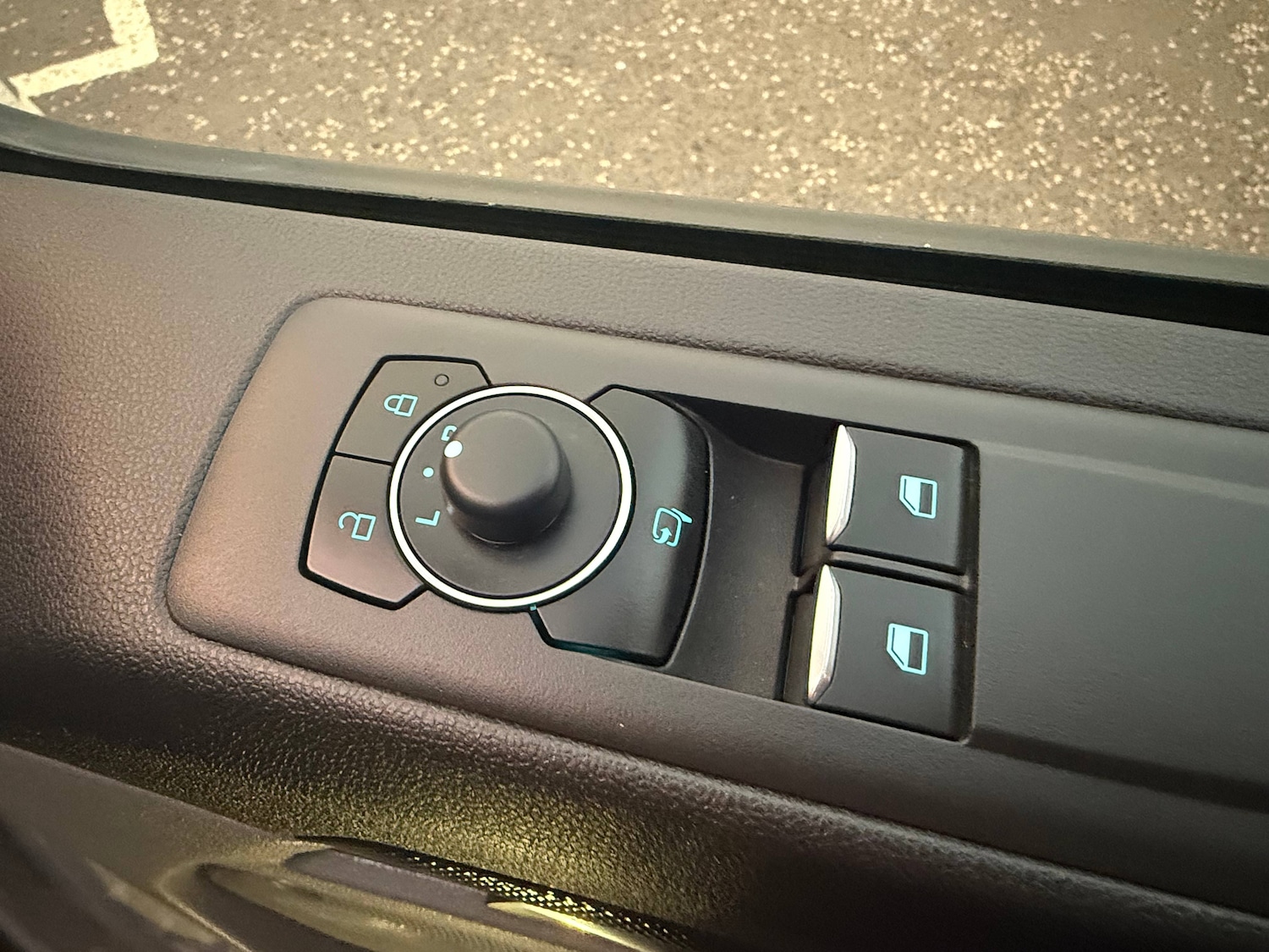 Used Ford Transit Custom 2025 for sale - 76603758: Photo 31