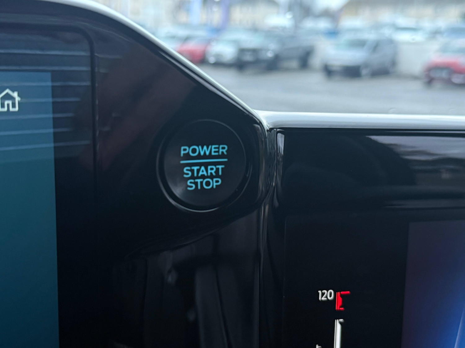 Used Ford Transit Custom 2024 for sale - 77069937: Photo 24