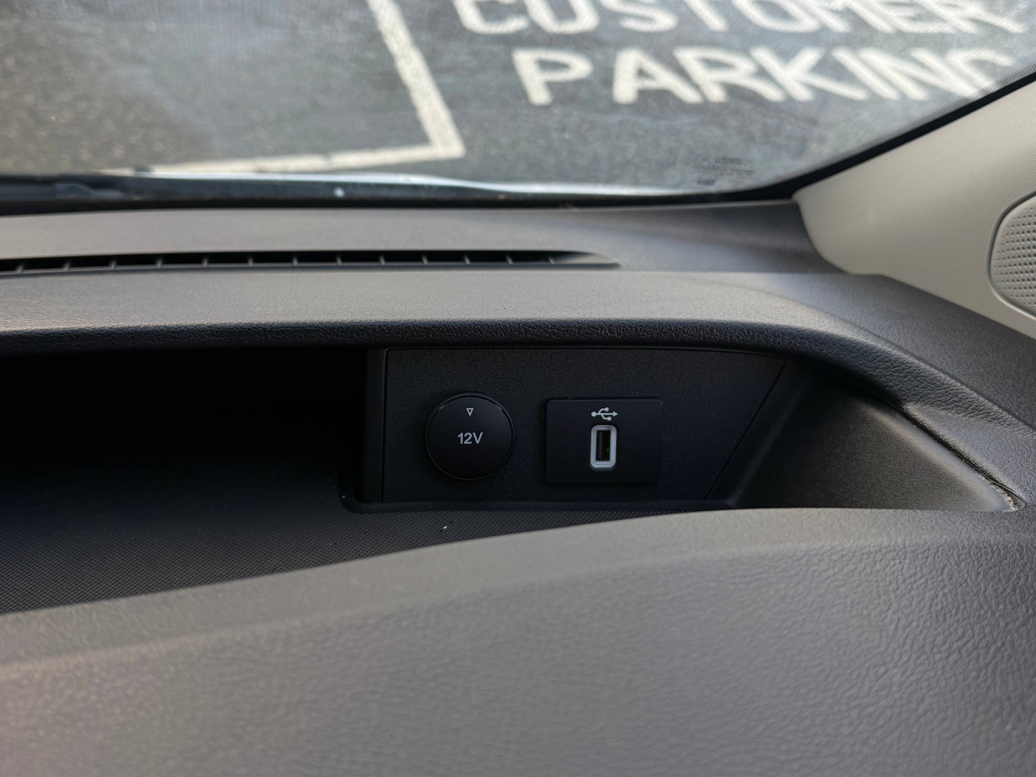 Used Ford Transit Custom 2022 for sale - 76798766: Photo 30