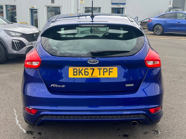 Used Ford Focus 2017 for sale - 76017896: Photo 8