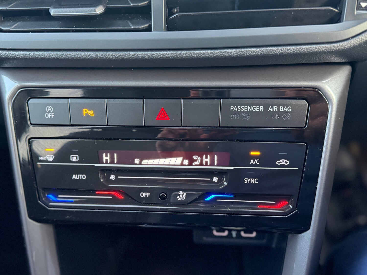 Used Volkswagen T-Cross 2022 for sale - 77541700: Photo 22