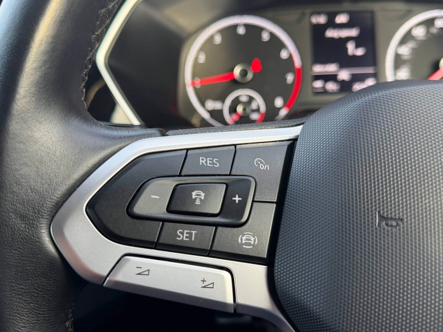 Used Volkswagen T-Cross 2022 for sale - 77541700: Photo 28