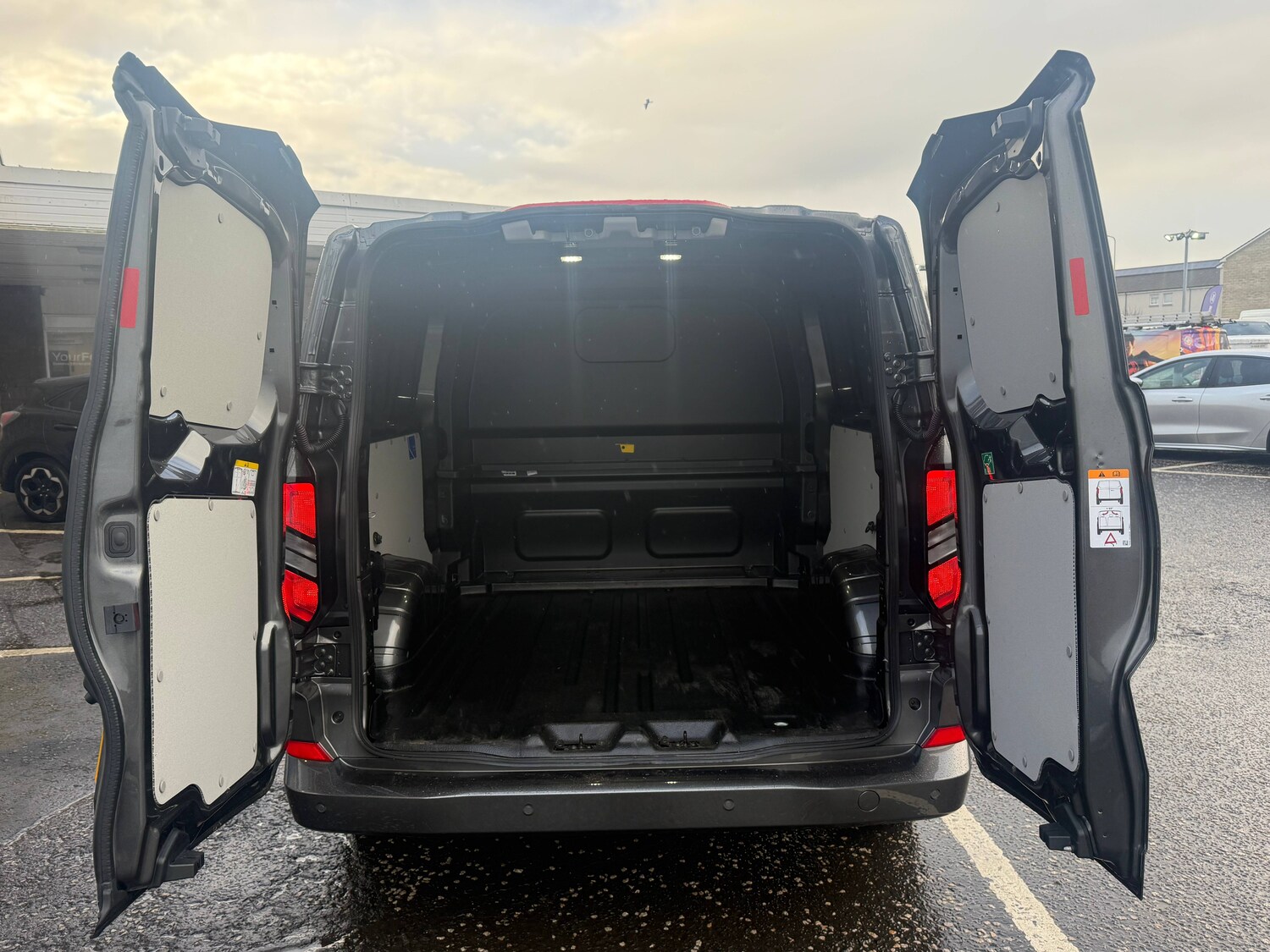 Used Ford Transit Custom 2025 for sale - 78001593: Photo 13