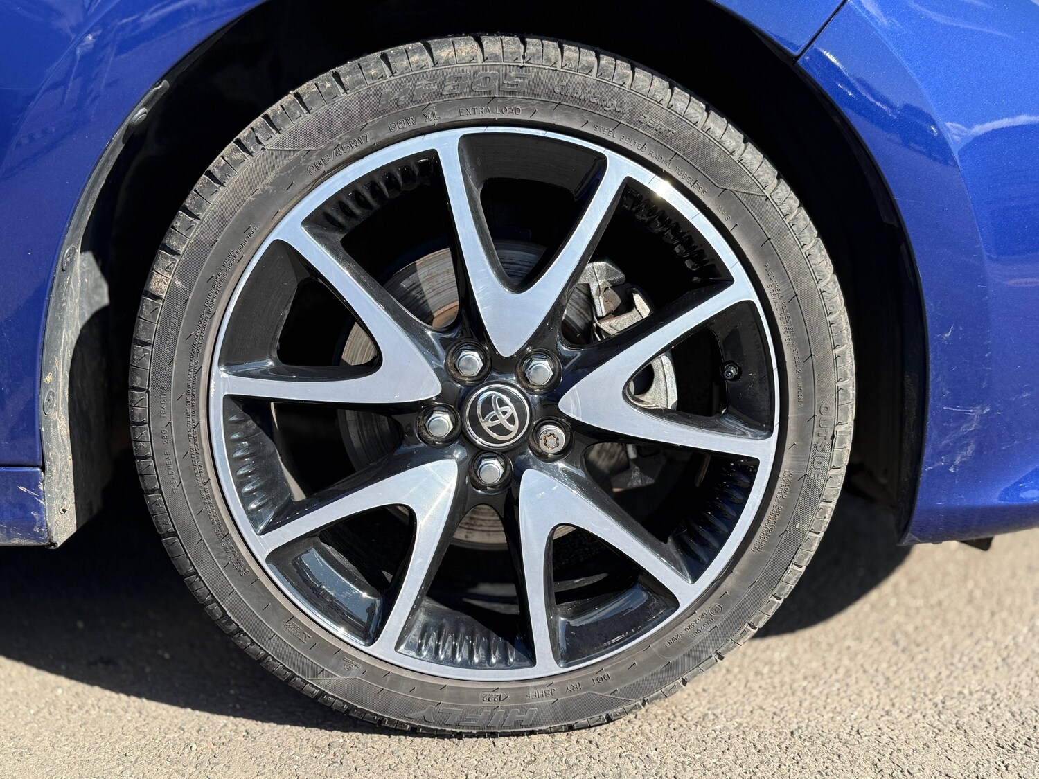 Used Toyota Yaris 2020 for sale - 76403409: Photo 30