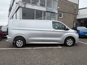 Used Ford Transit Custom 2024 for sale - 79209384: Photo