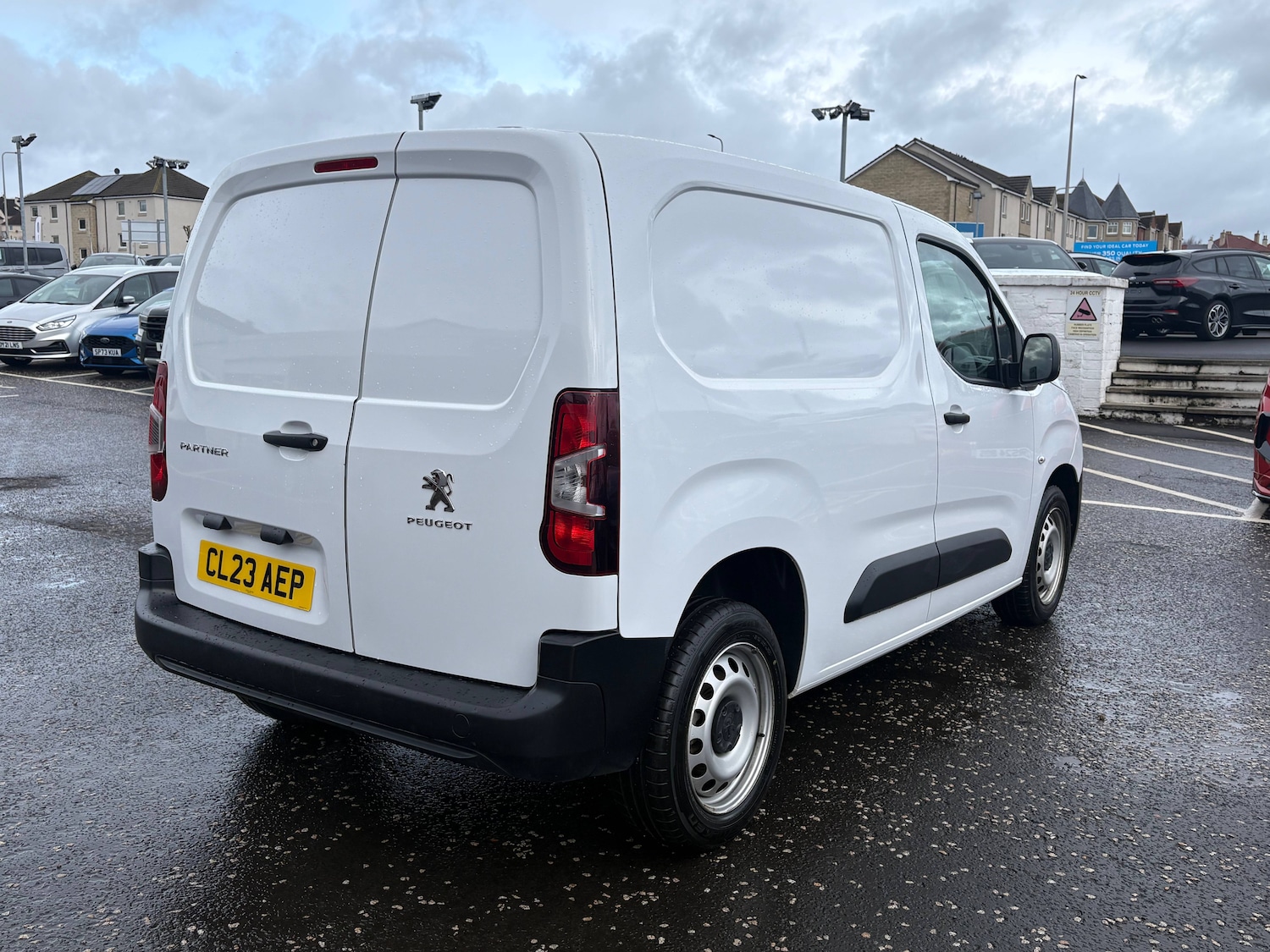 Used Peugeot Partner 2023 for sale - 77679788: Photo 2