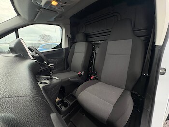 Used Peugeot Partner 2023 for sale - 77679788: Photo