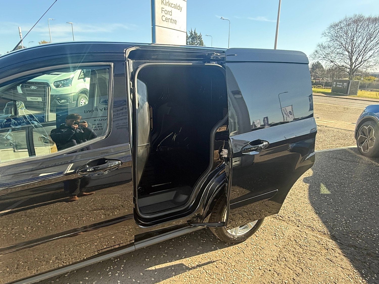 Used Ford Transit Courier 2023 for sale - 78150997: Photo 16