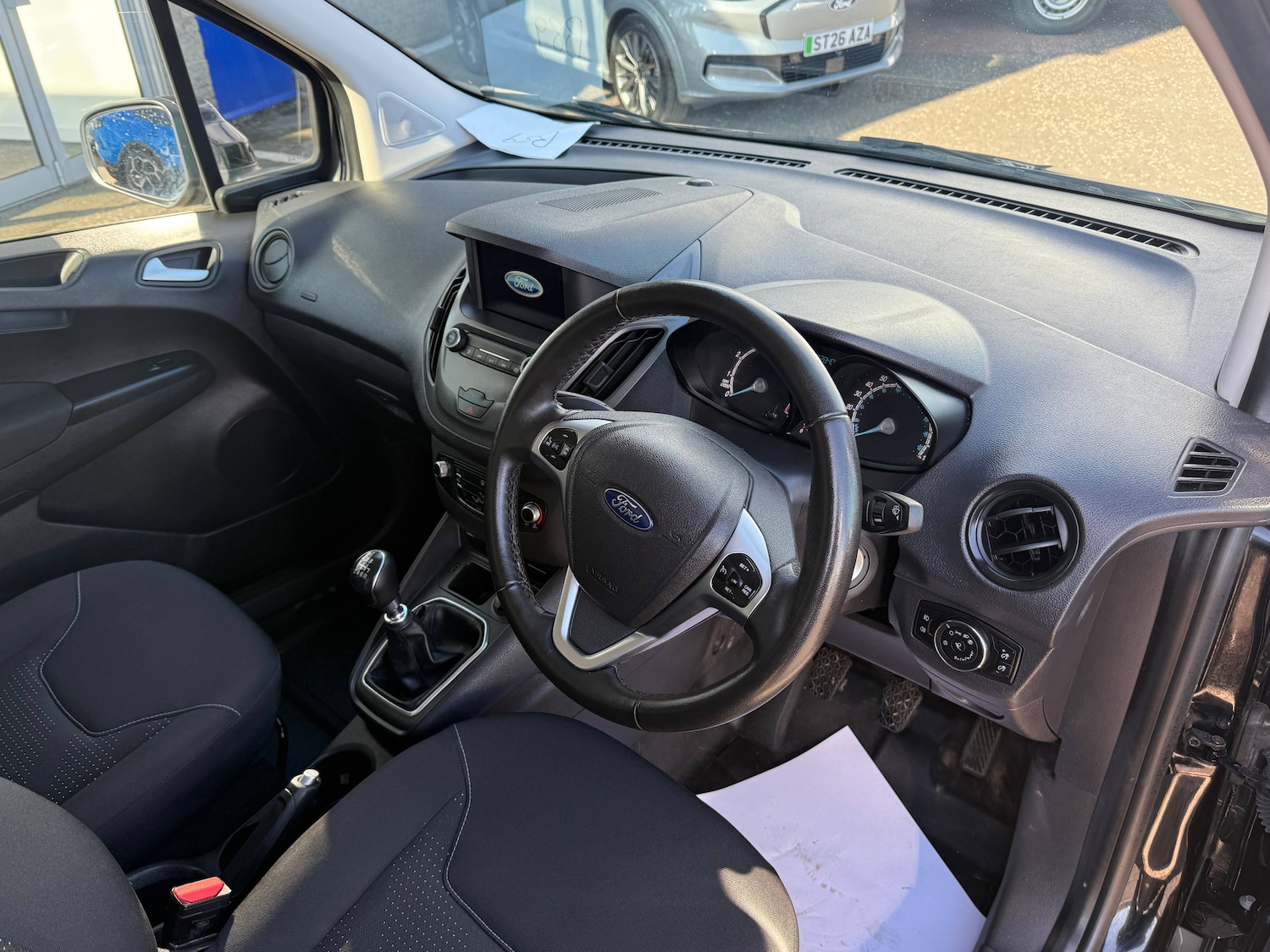 Used Ford Transit Courier 2023 for sale - 78150997: Photo 3