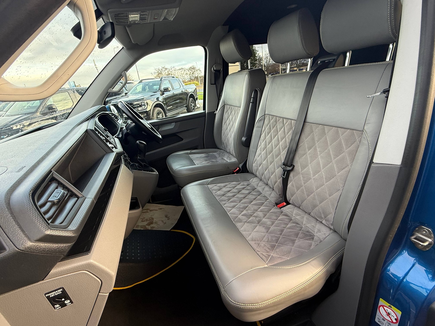 Used Volkswagen Transporter 2022 for sale - 77128615: Photo 5