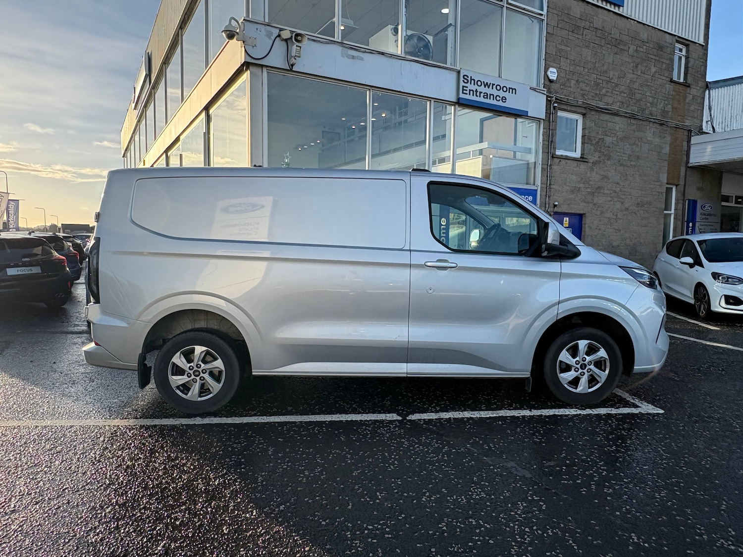 Used Ford Transit Custom 2024 for sale - 77012348: Photo 3