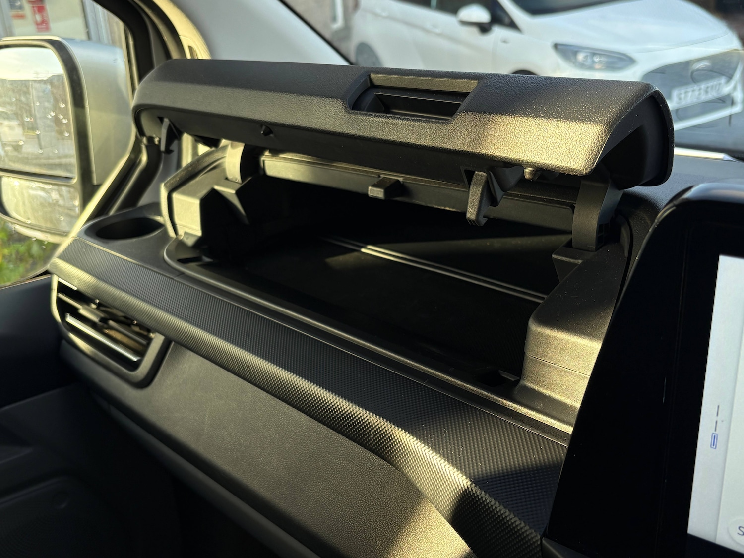 Used Ford Transit Custom 2024 for sale - 77012348: Photo 38