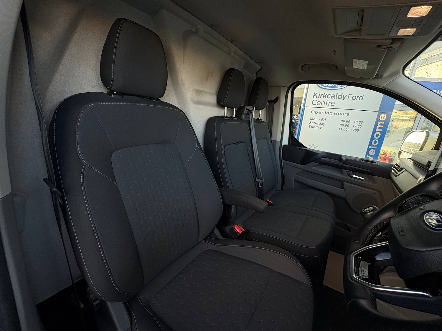 Used Ford Transit Custom 2024 for sale - 77012348: Photo 6