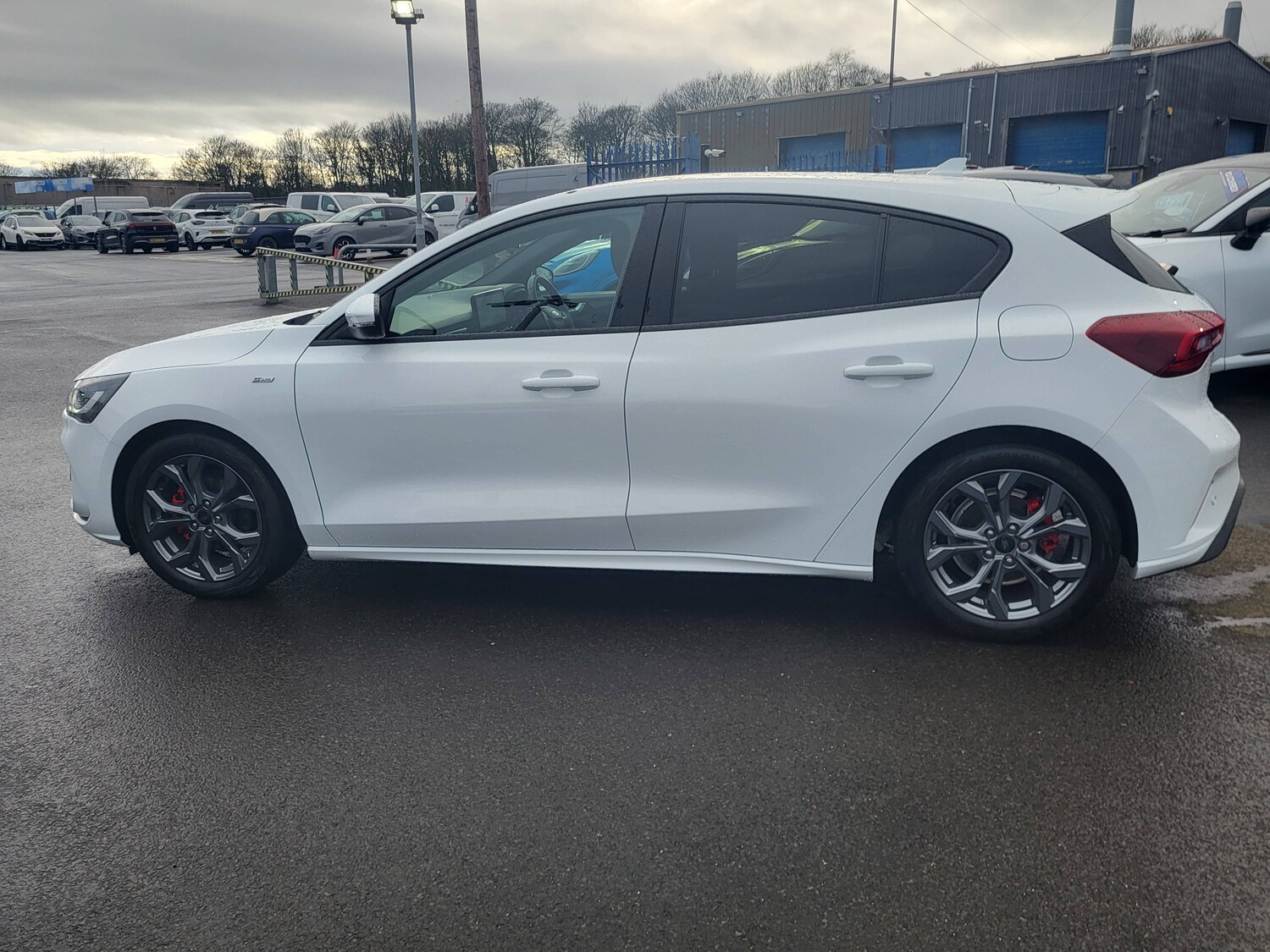 Used Ford Focus 2023 for sale - 77666194: Photo 8