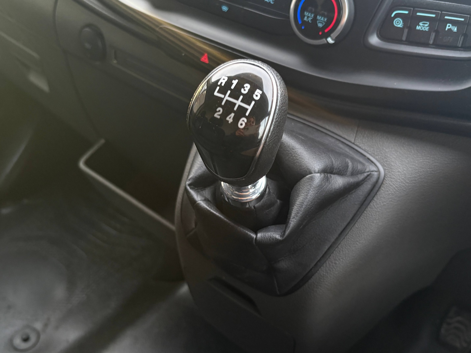 Used Ford Transit 2024 for sale - 77220558: Photo 12