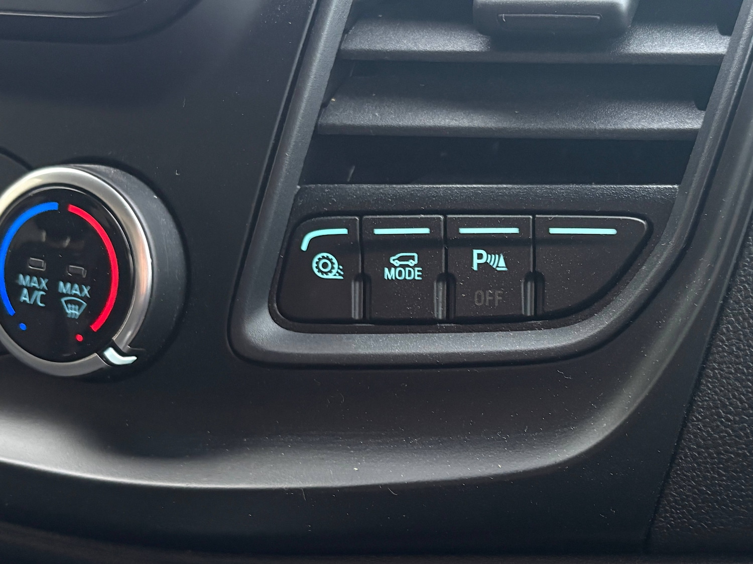 Used Ford Transit 2024 for sale - 77220558: Photo 9