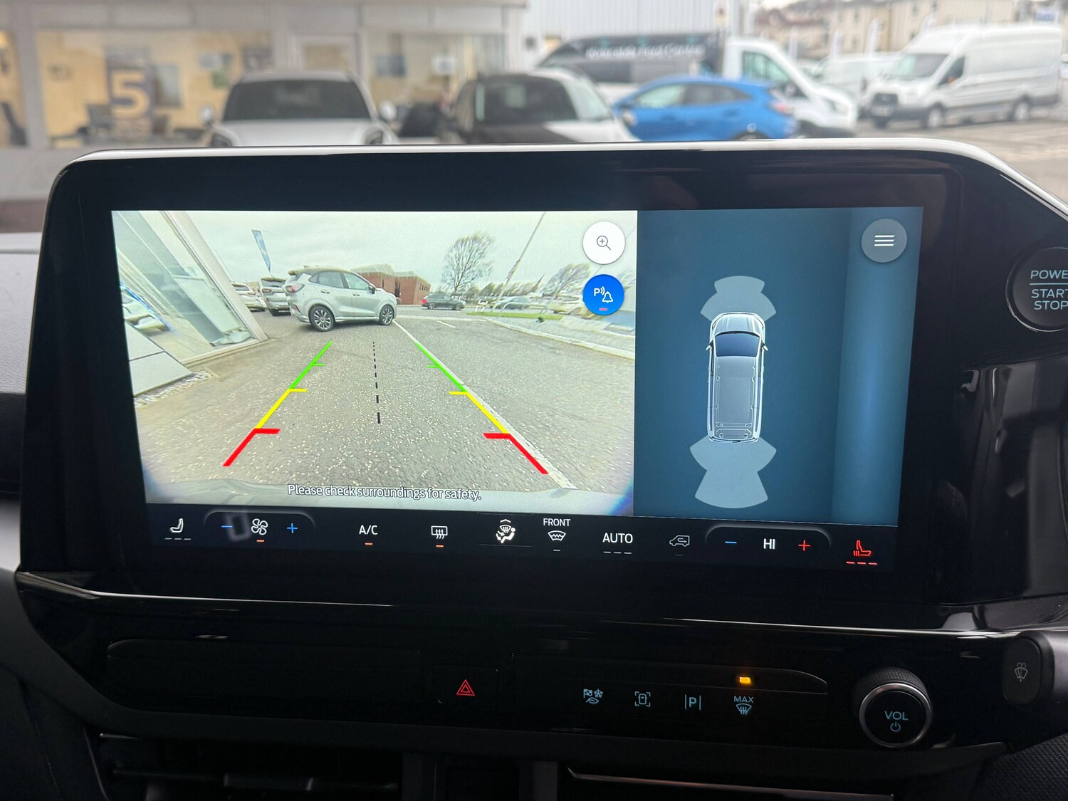 Used Ford Tourneo Custom 2025 for sale - 78038885: Photo 15