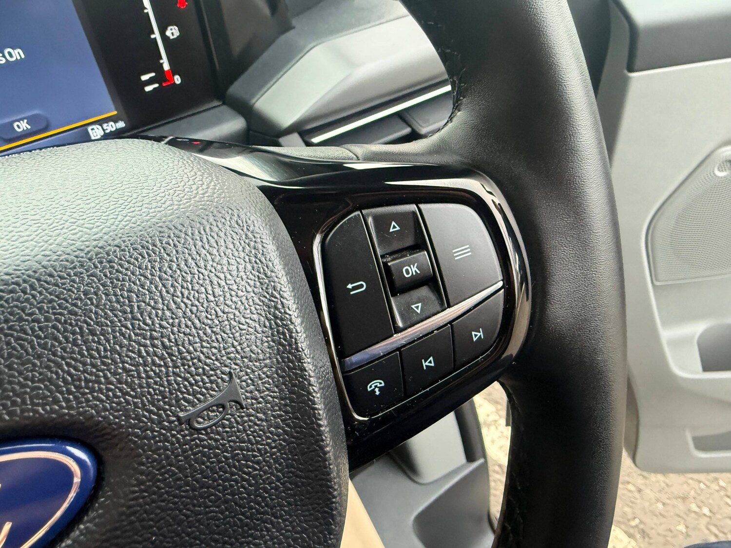 Used Ford Tourneo Custom 2025 for sale - 78038885: Photo 21