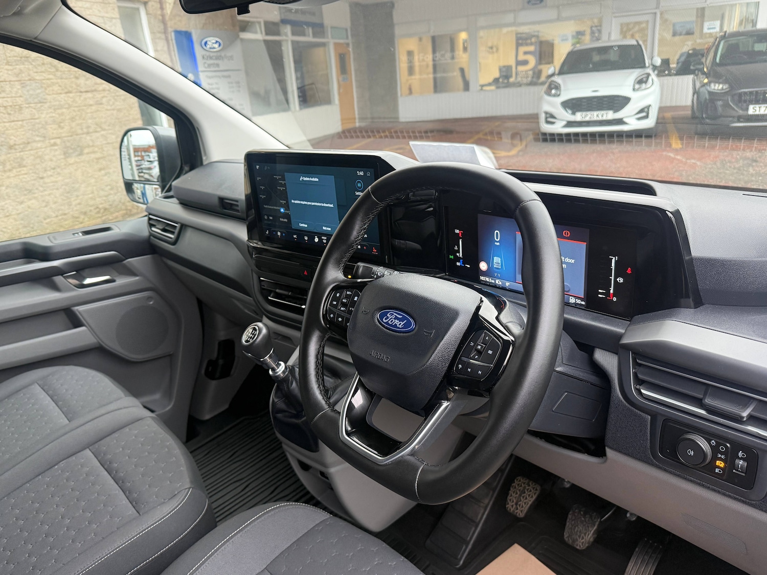 Used Ford Tourneo Custom 2025 for sale - 78038885: Photo 3