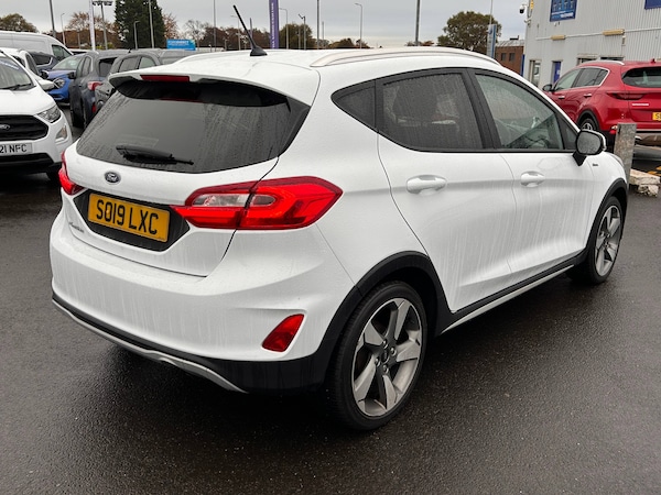 Used Ford Fiesta 2019 for sale - 76329745: Photo 3