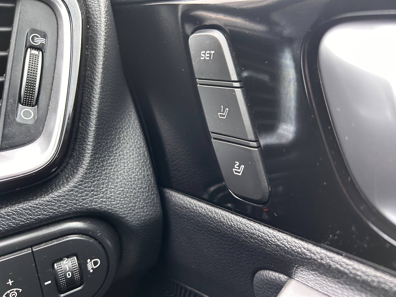 Used Kia XCeed for sale - 77651681: Photo 27