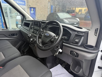 Used Ford Transit 2022 for sale - 76613616: Photo