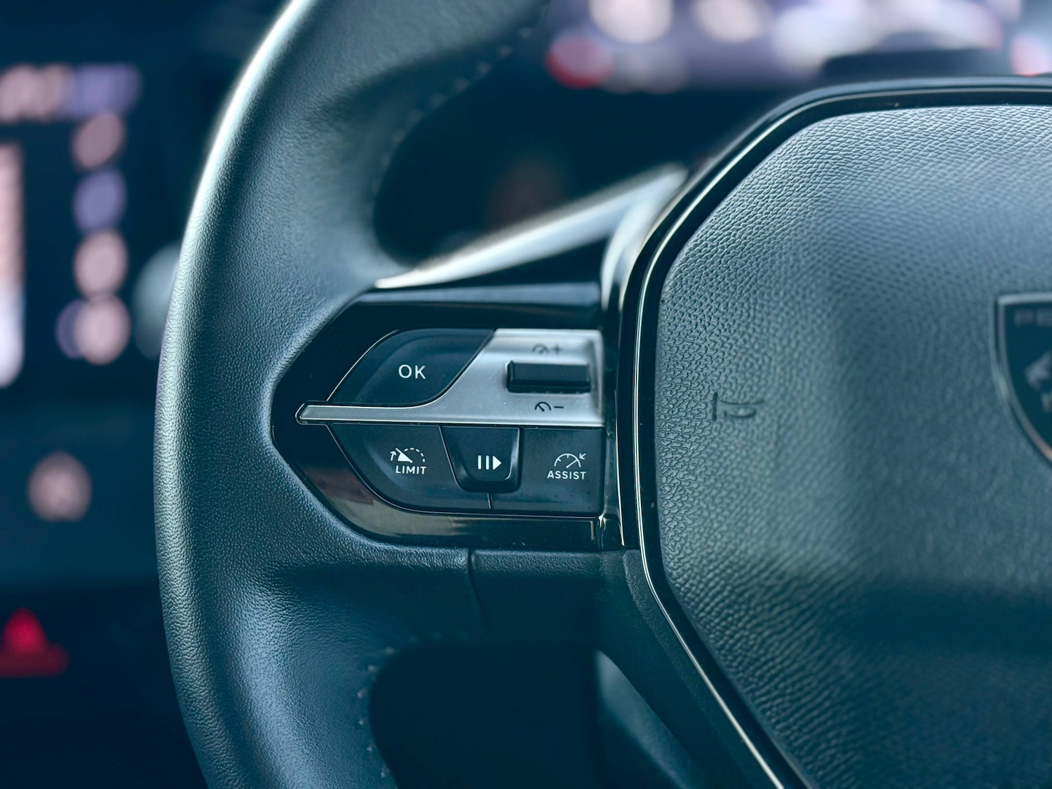 Used Peugeot 408 2023 for sale - 77100150: Photo 16