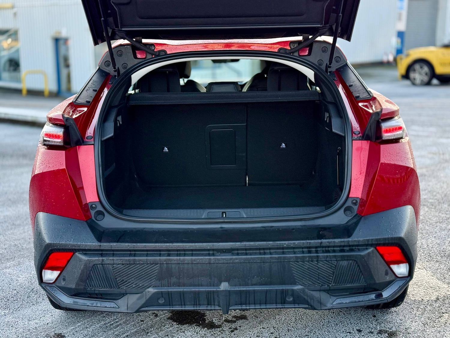 Used Peugeot 408 2023 for sale - 77100150: Photo 9