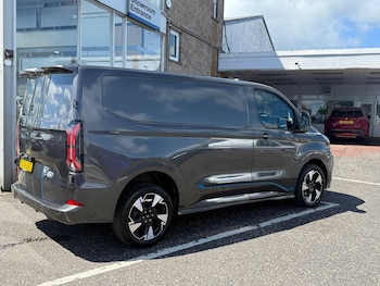 Used Ford Transit Custom 2024 for sale - 79098381: Photo