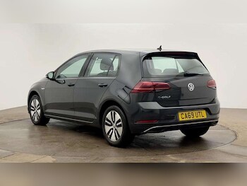 Used Volkswagen Golf 2020 for sale - 78246672: Photo