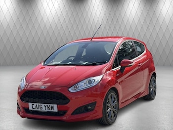 Used Ford Fiesta 2016 for sale - 77936918: Photo