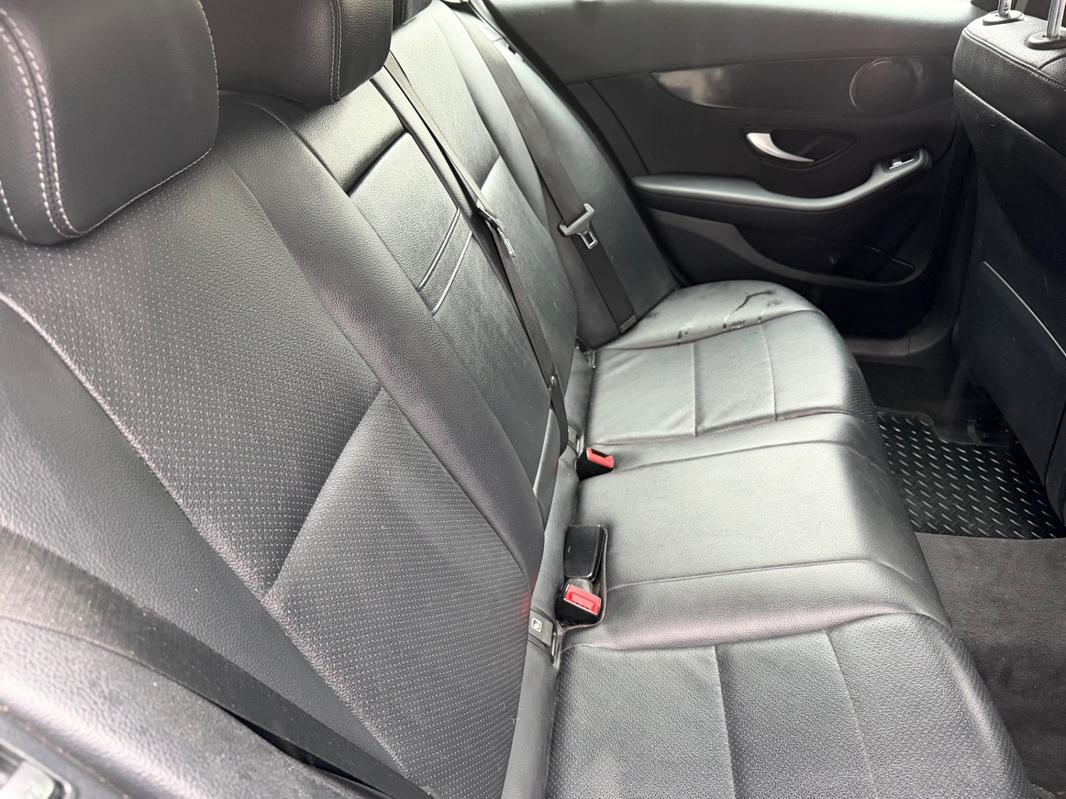 Used Mercedes-Benz C Class 2016 for sale - 77487089: Photo 13